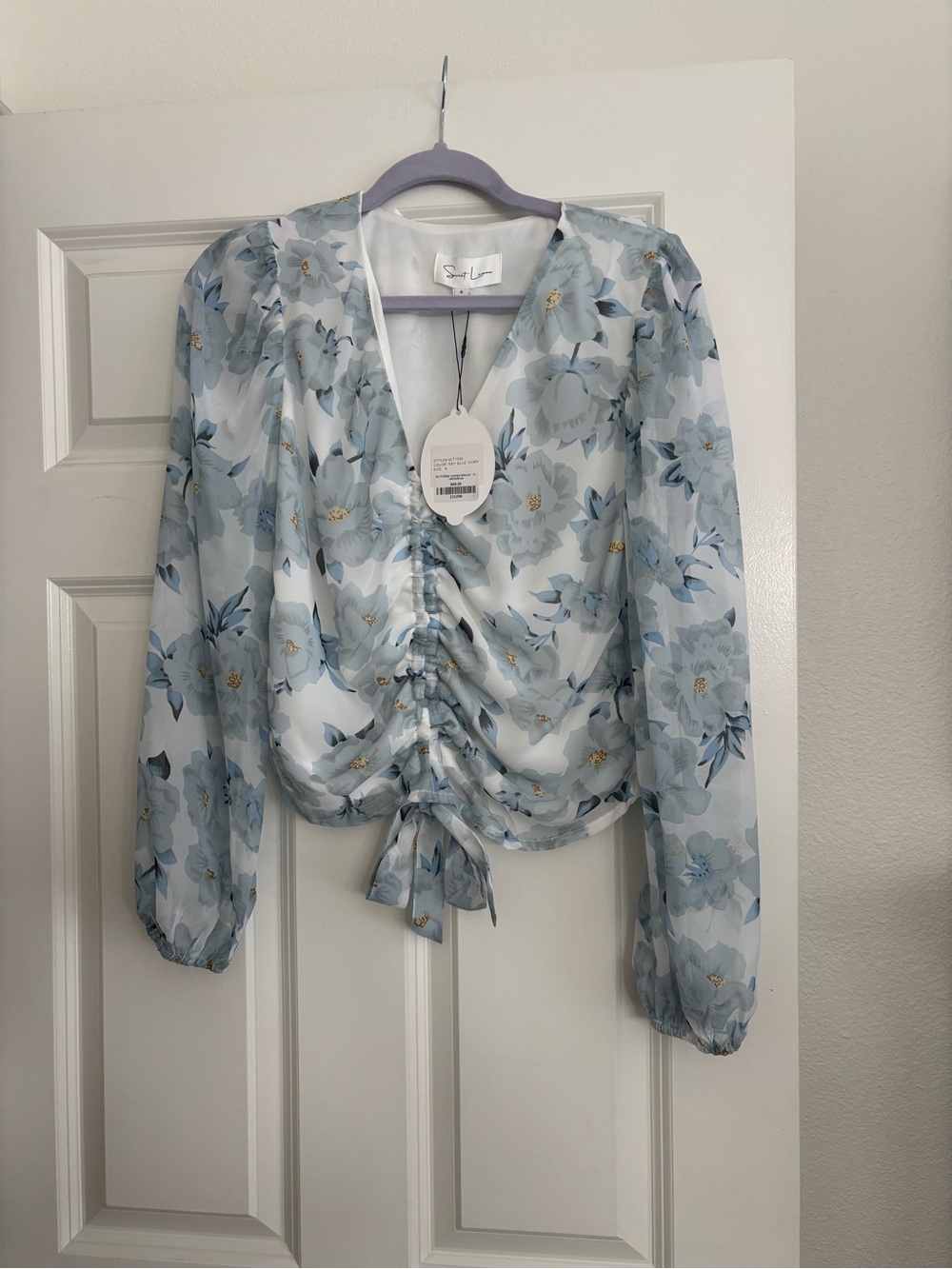 NWT Ruched Tie-Front Floral Blouse in Light Blue Small